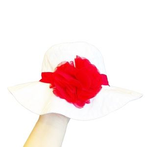 Gymboree Sunhat Buckethat White with Red Flower and Ribbon Size 6-12 months